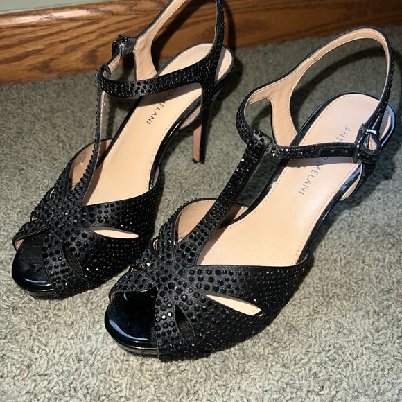 ANTONIO MELANI Black Heels Elegant Design - Picture 1 of 4